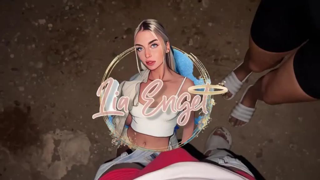 Lia Engel - ABGESCHLEPPT! Musste ins Kissen stöhnen! Real Sex