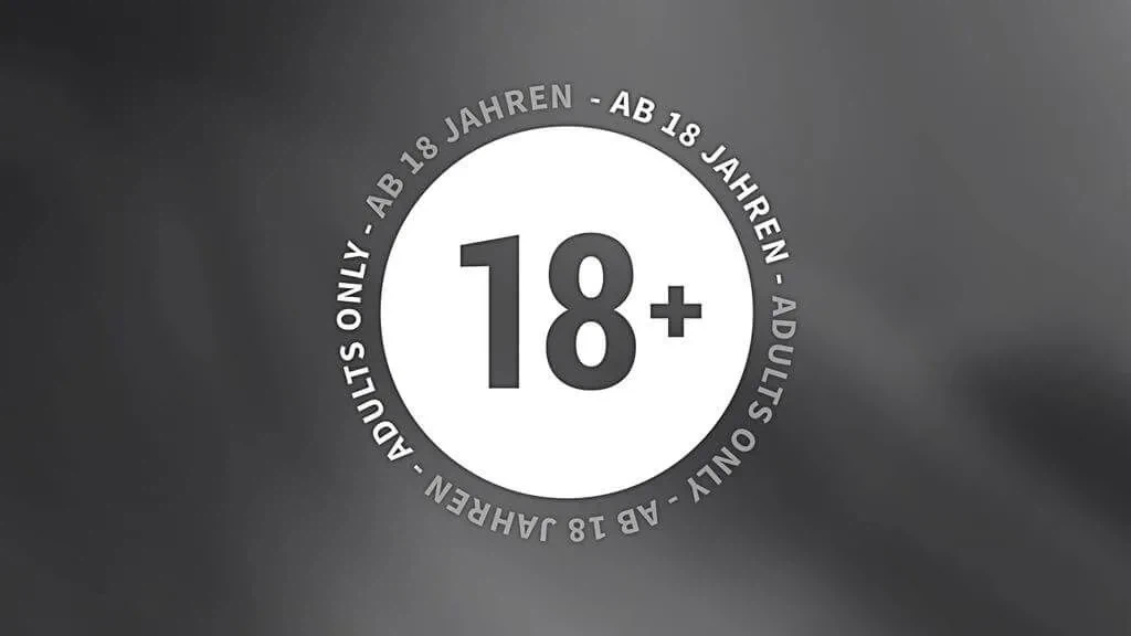 Lia Engel - Privates Sextape von meinem alten Handy gefunden! Creampie!