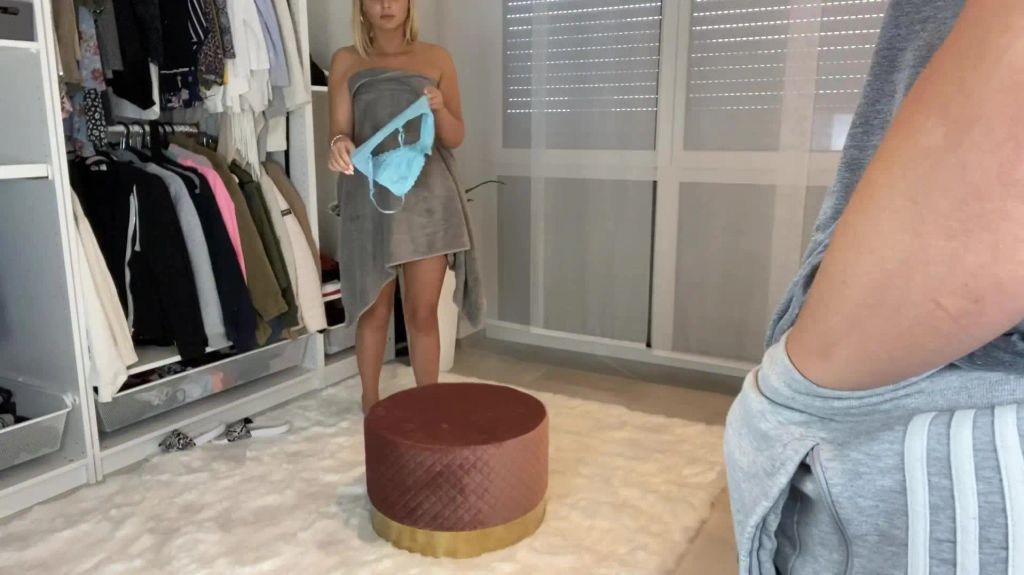 Lia Engel - WTF! STIEFVATER SPRITZT IN 60 SEK., DURCH MEINEN TEENIE ARSC